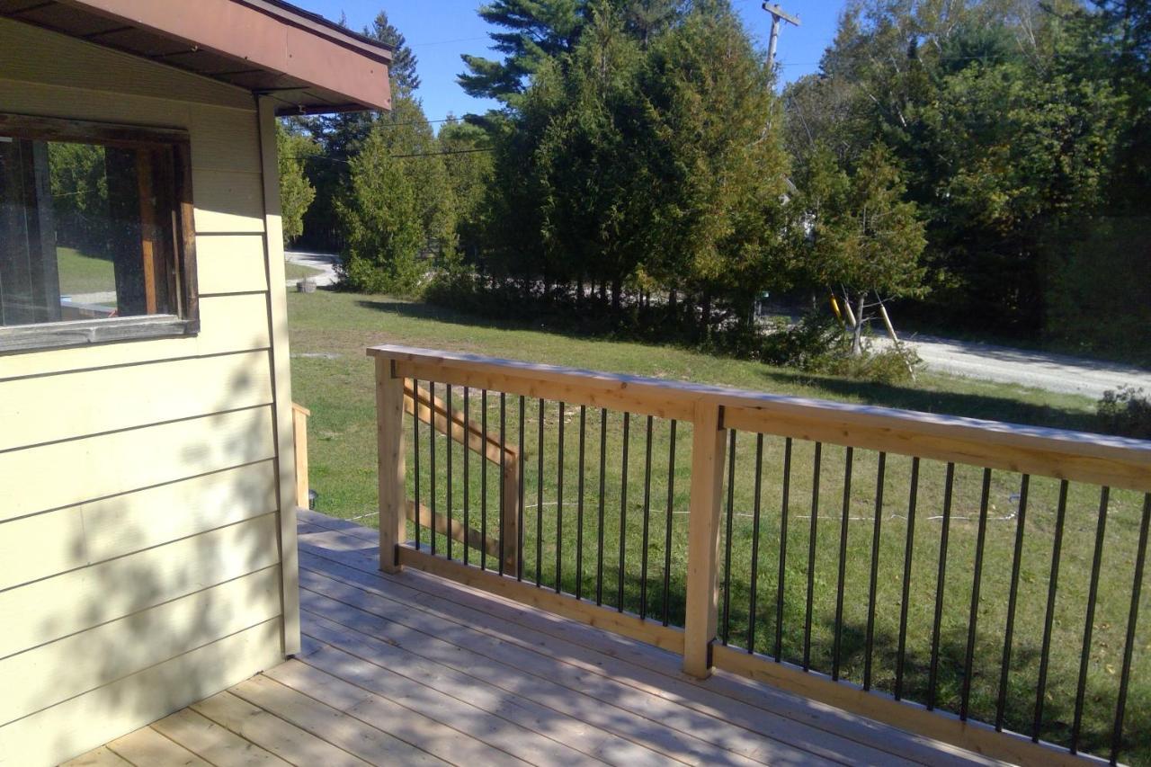 Вілла Michaels Bay Getaway On Manitoulin Island South Baymouth Екстер'єр фото